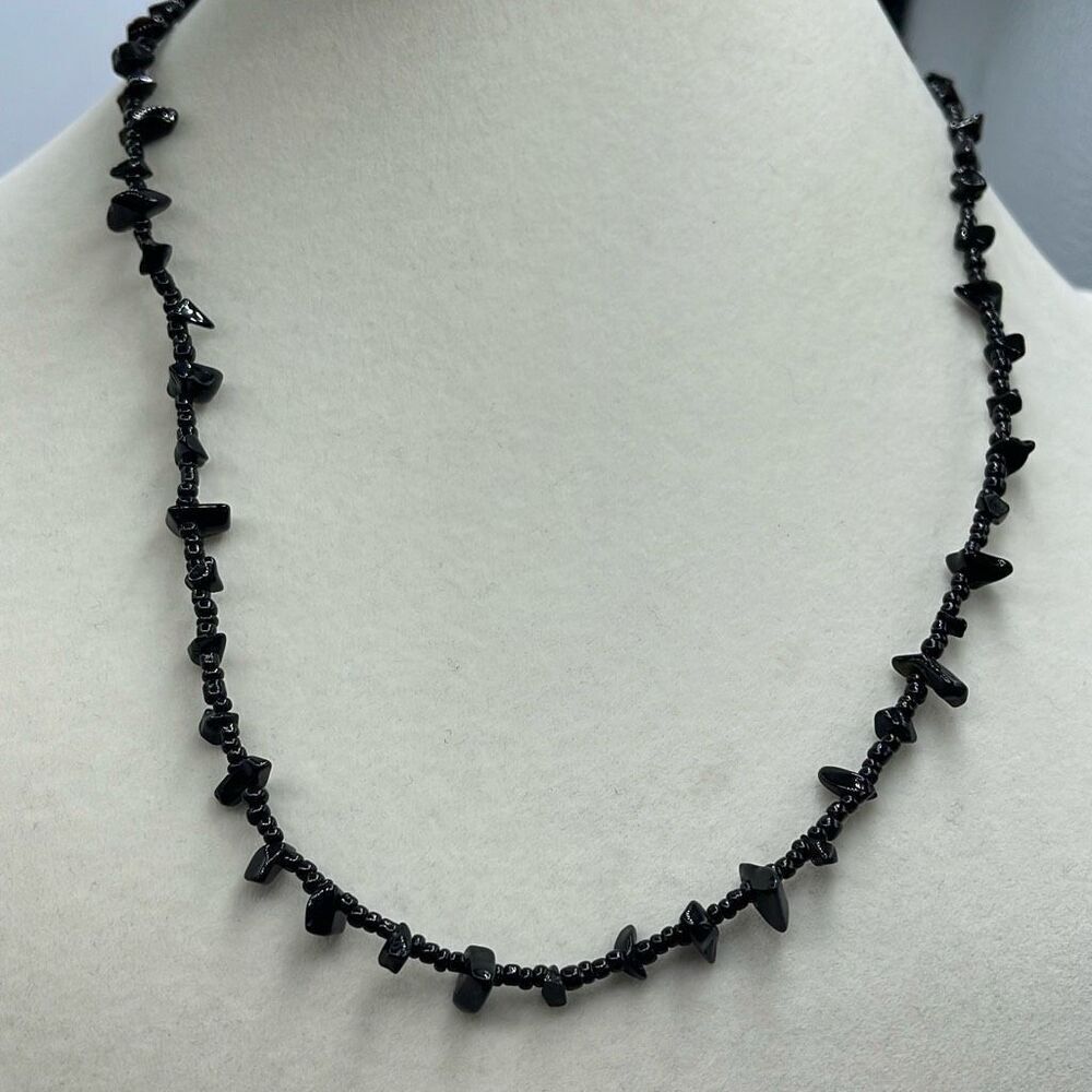 Black onyx & glass beaded vintage necklace.